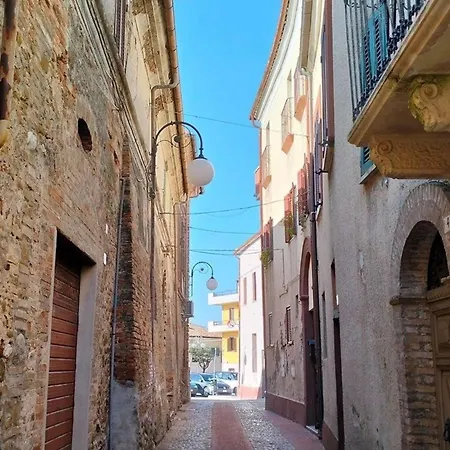 Gemuetliches In Montepagano Mit Kleiner Terrasse Und Meerblick *
