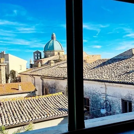 Gemuetliches In Montepagano Mit Kleiner Terrasse Und Meerblick * Розето-дельи-Абруцци