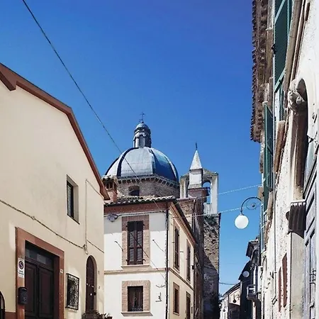 דירה Gemuetliches In Montepagano Mit Kleiner Terrasse Und Meerblick רוזטו דליי אברוצי